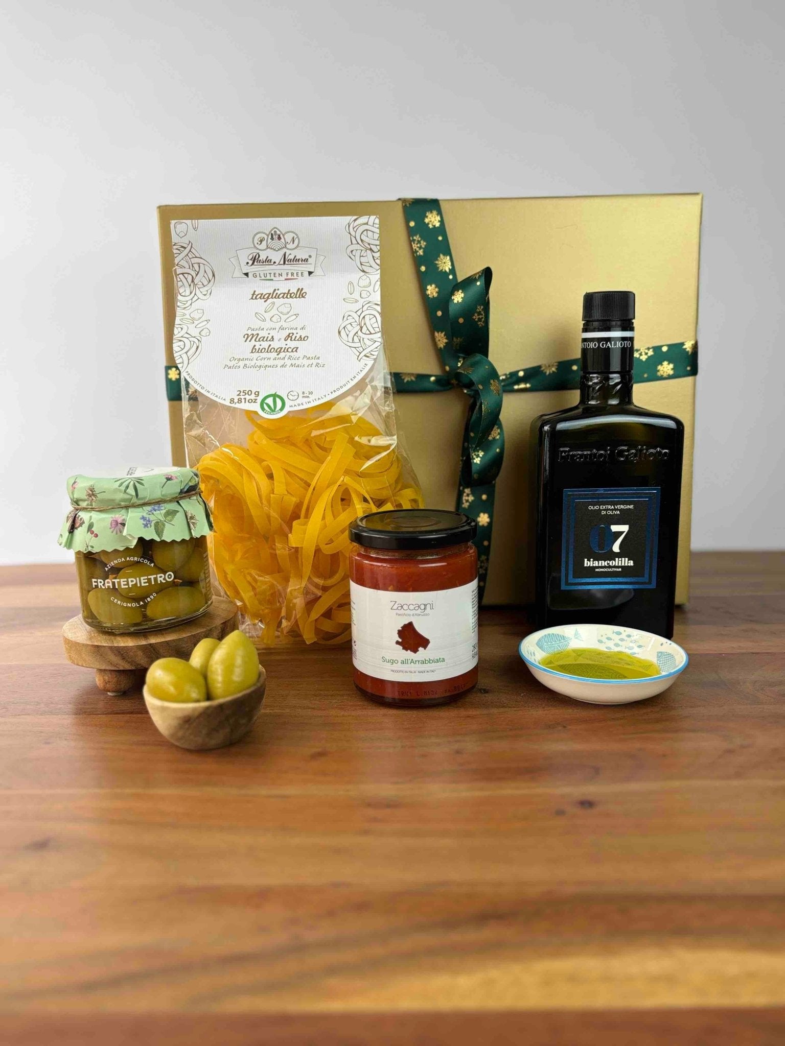 Medium Italian gluten free hamper gift box - Artisan Olive Oil Company