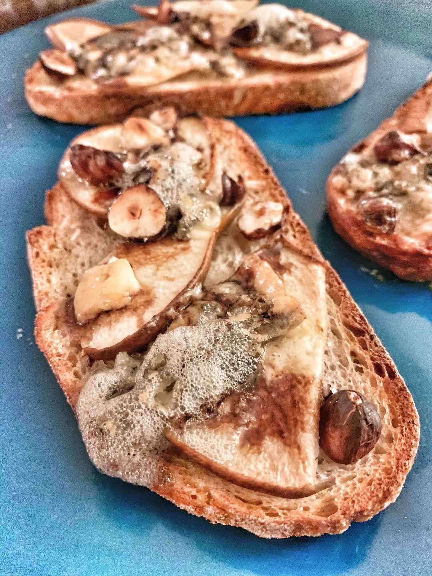 Apple and Stilton toast with balsamic vinegar