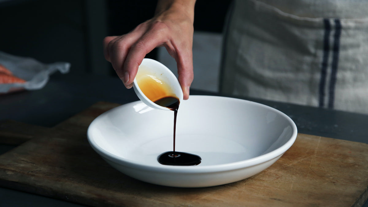Balsamic Vinegar vs Balsamic Glaze: What's the Difference? - Artisan Olive Oil Company