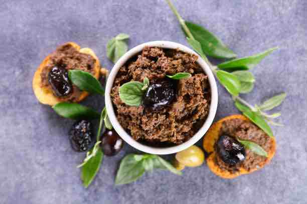 How to use tapenade in your cuisine? - Artisan Olive Oil Company