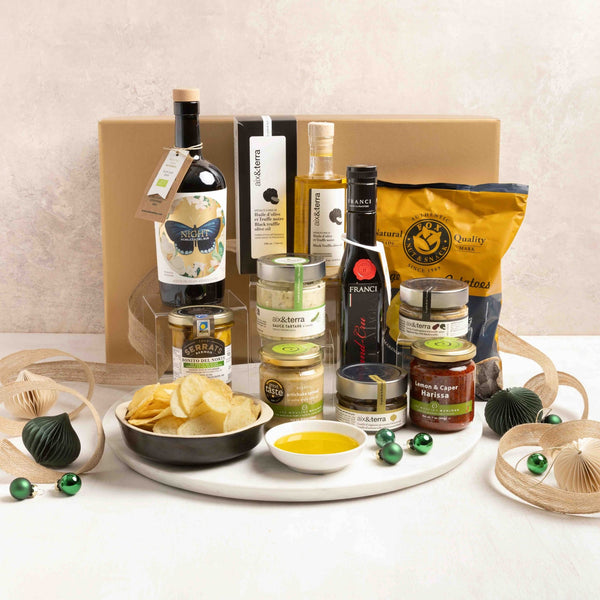 Land and Sea Mediterranean Hamper Box