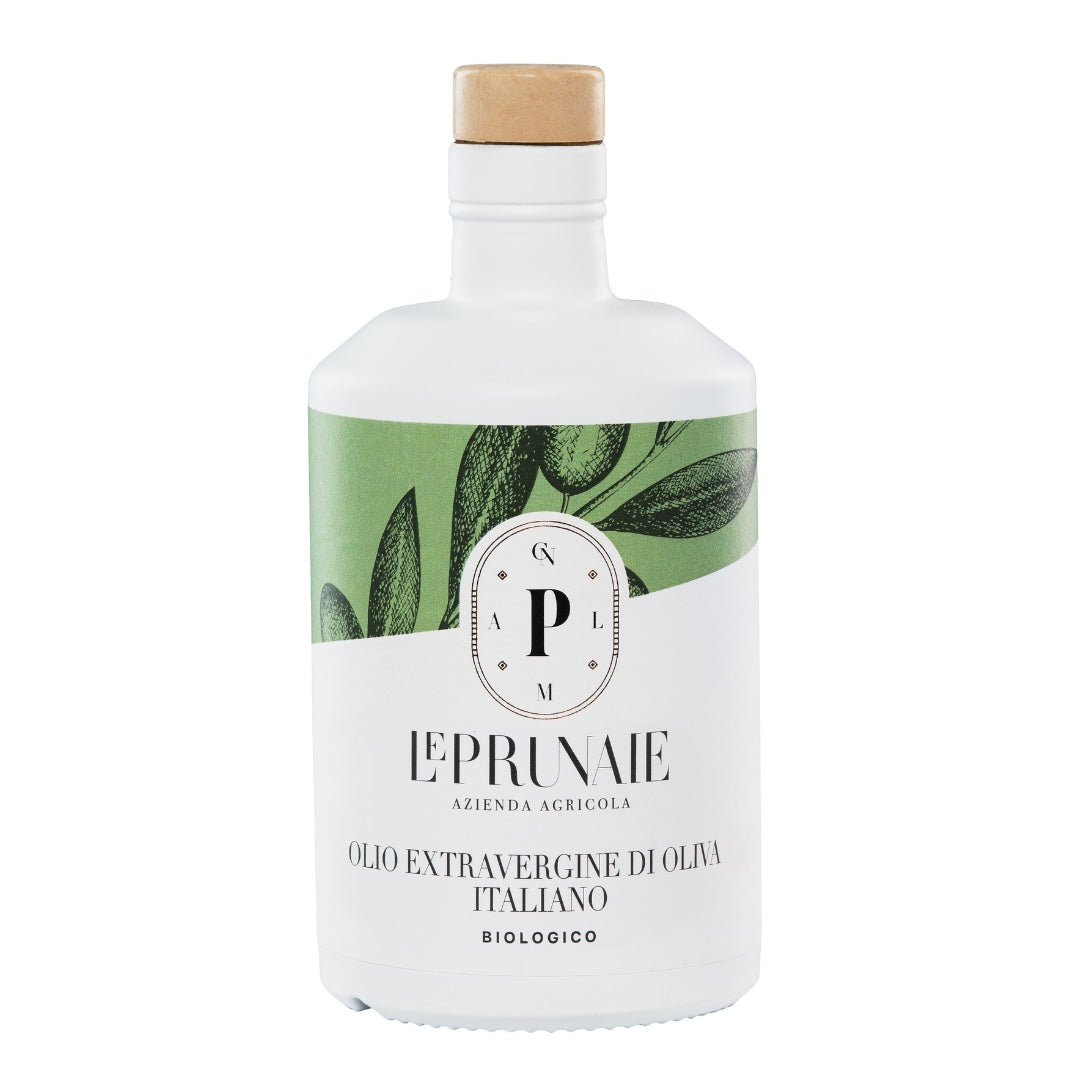 Buy  Le Prunaie organic extra virgin olive oil from Abruzzo